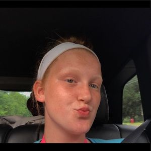 Meet your Posher, Chelsie